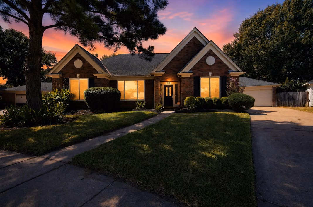 Photo of 19034 Canyon River Lane, Houston, TX 77084