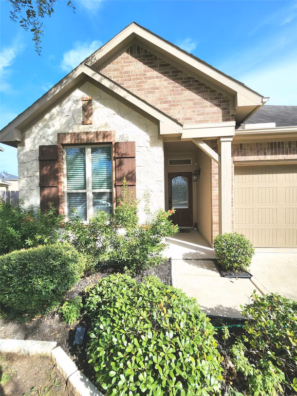 Photo 5 of 20607 Summer Retreat Lane, Cypress, TX