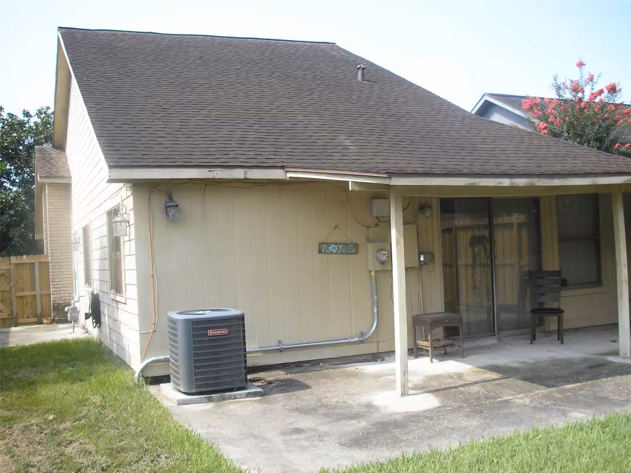 Photo 4 of 17074 Carbridge Drive, Houston, TX