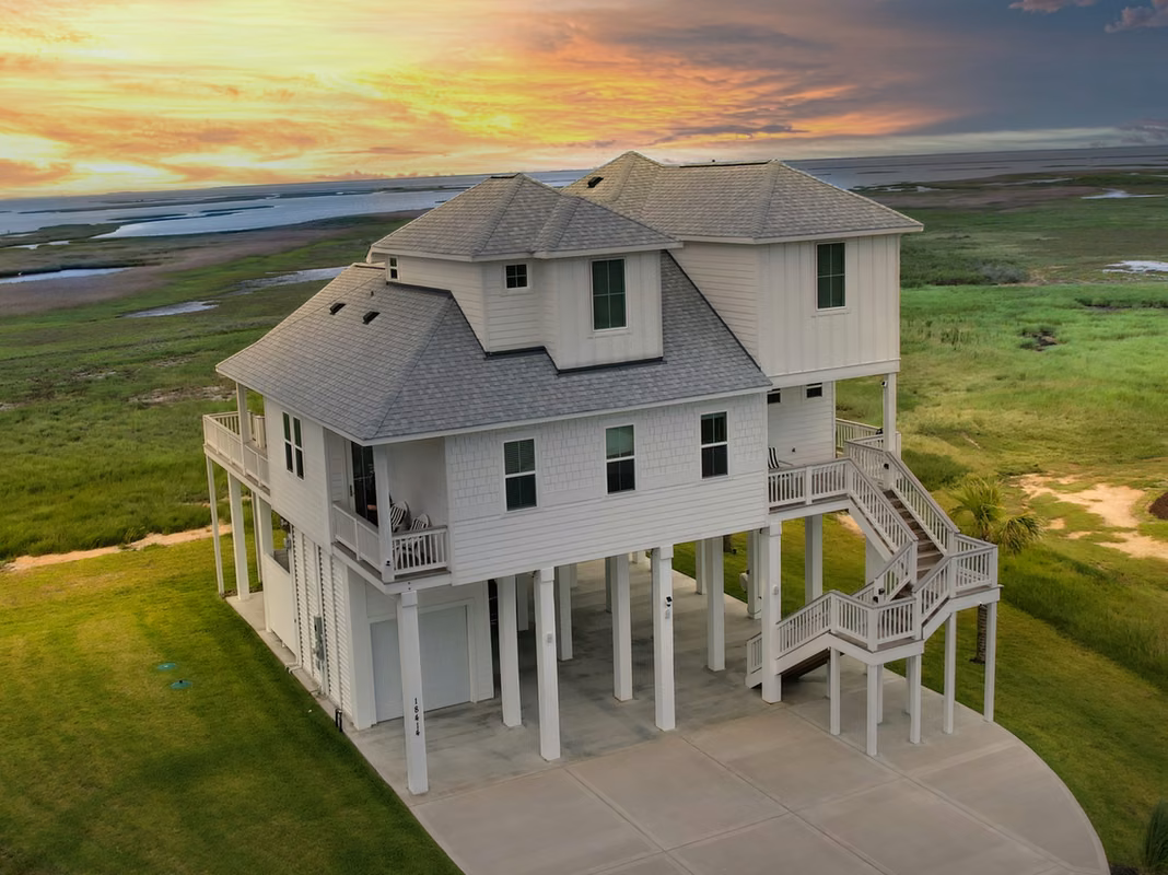 Photo of 18414 Indian Beach Ct, Galveston, TX