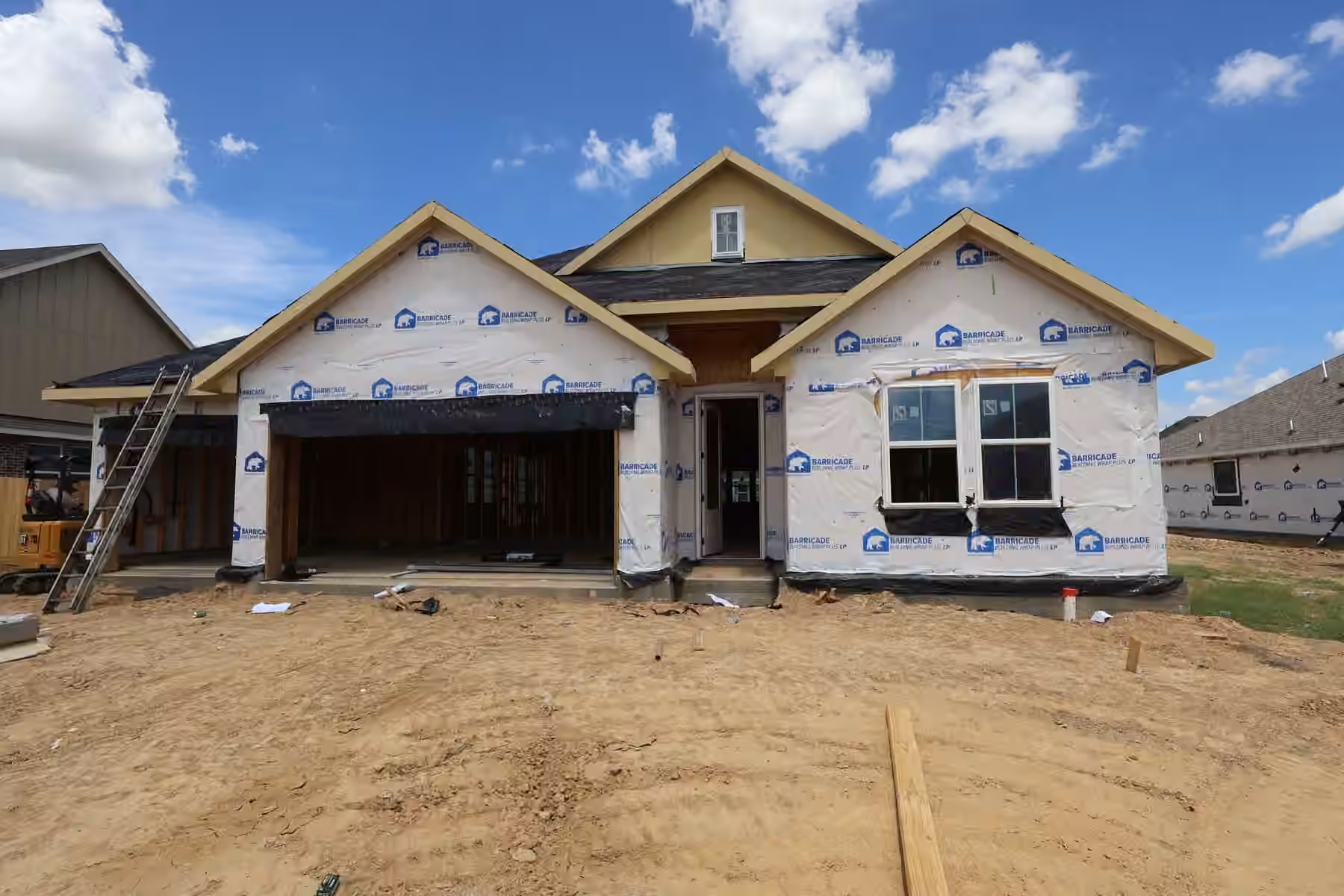 Photo 2 of 12107 St Augustine Drive, Mont Belvieu, TX