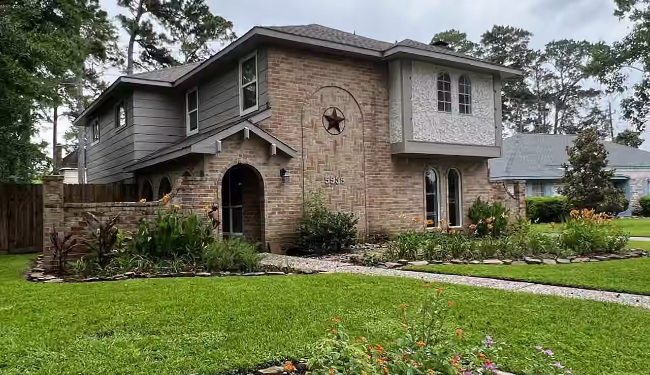 Photo 2 of 5939 Havenwoods Drive, Houston, TX