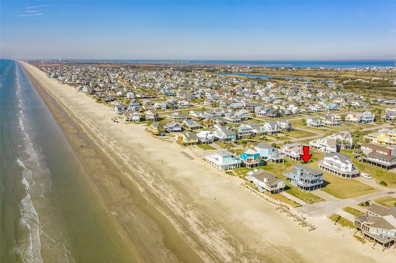 Photo 4 of 4223 Ghost Crab Lane, Galveston, TX