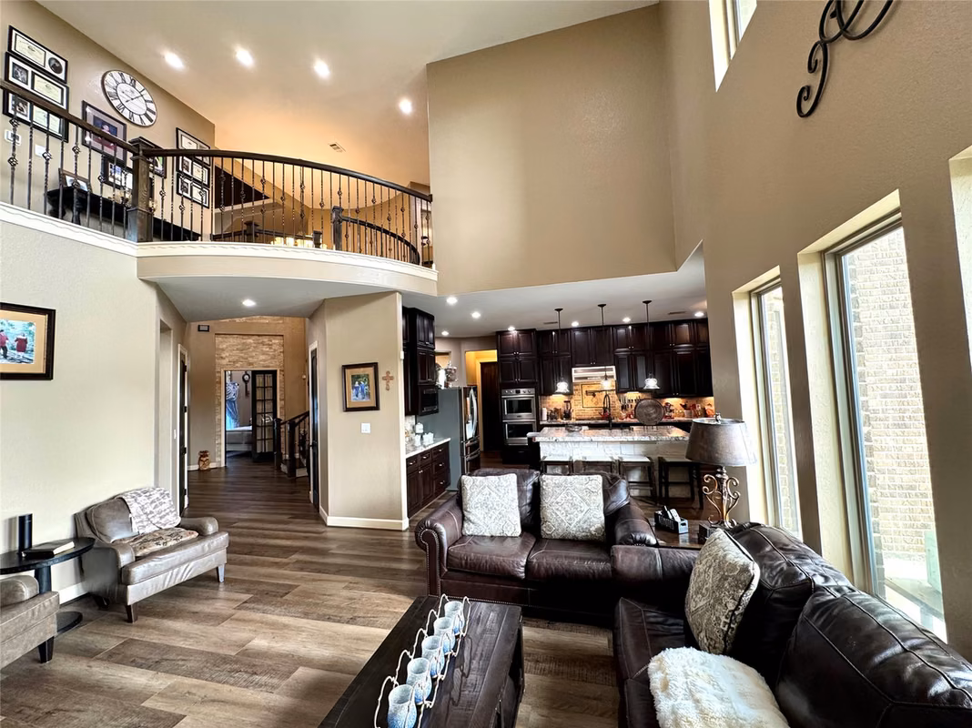 Photo 7 of 18315 Cypress Hill Drive, Rosharon, TX