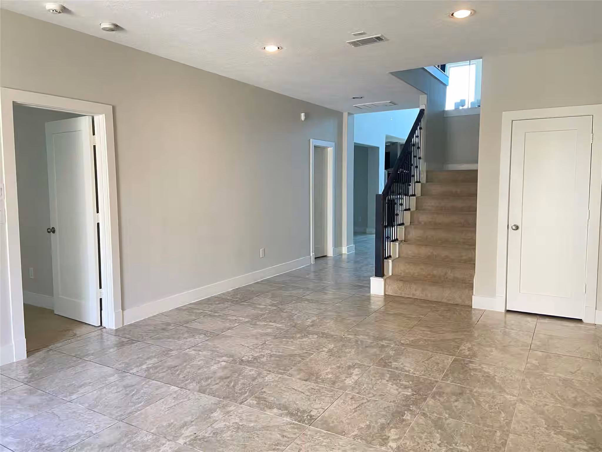 Photo 4 of 13409 Preston Cliff Court, Houston, TX