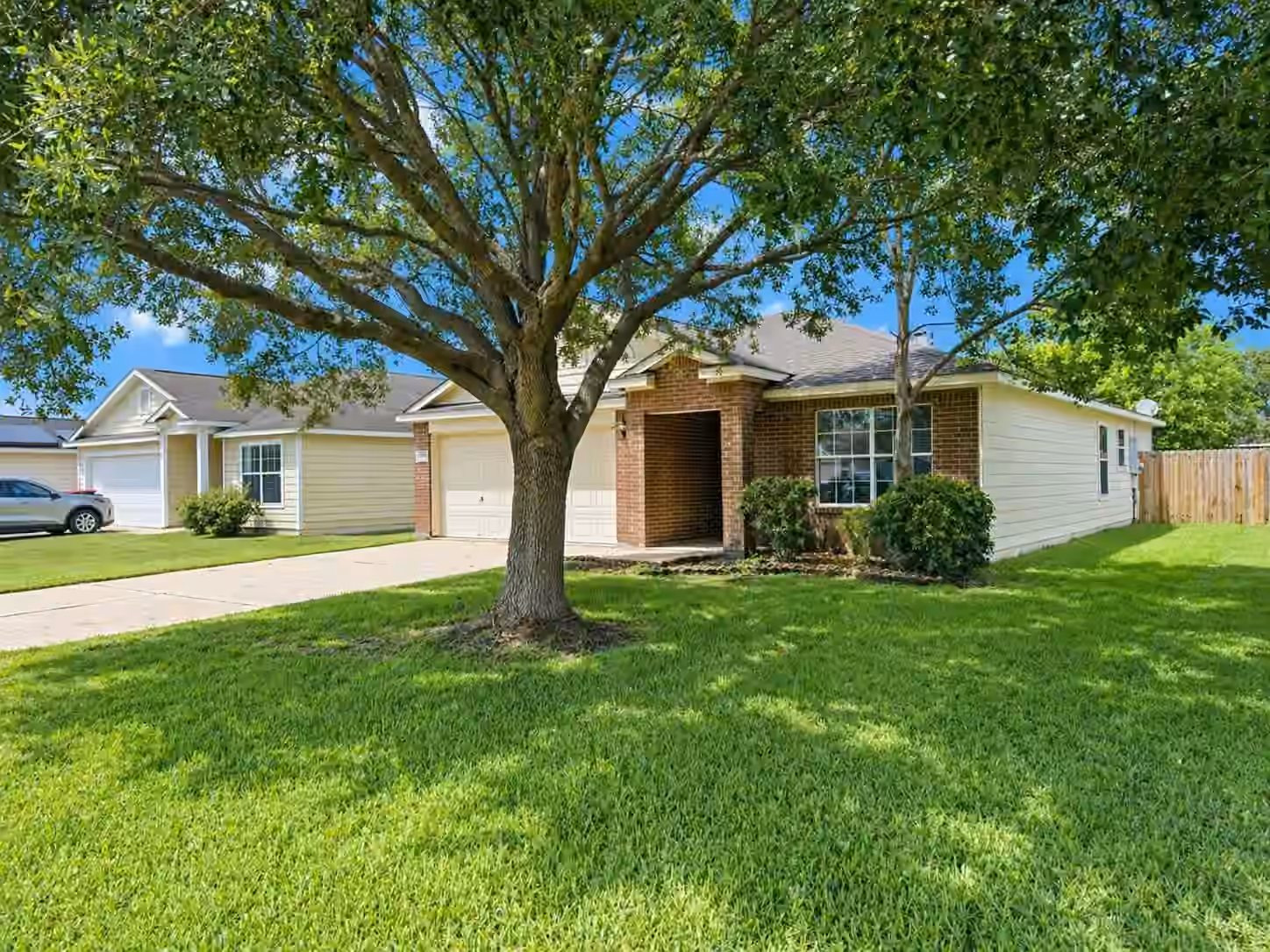 Photo 3 of 7127 Sunrise Hill Lane, Richmond, TX