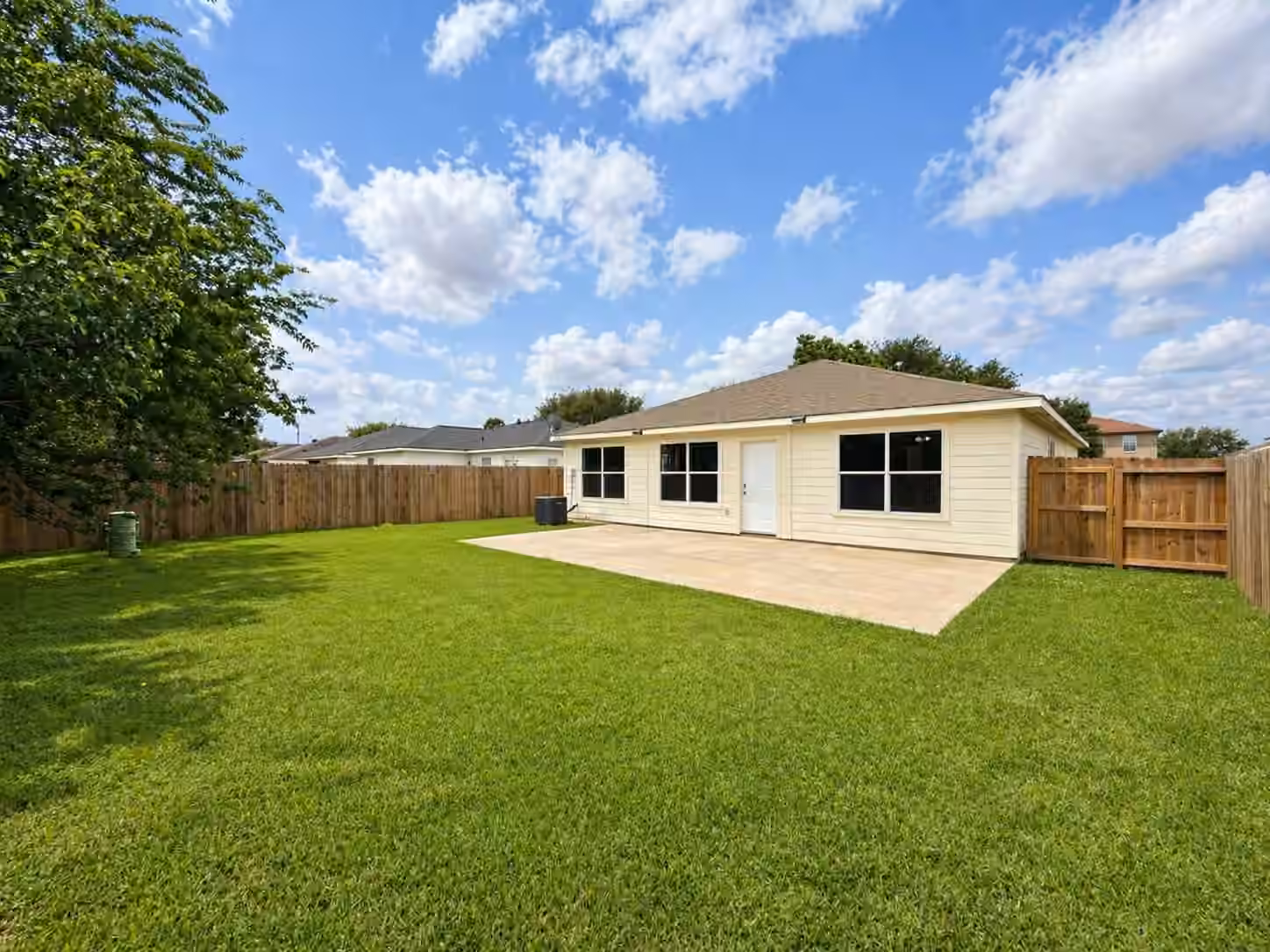 Photo 5 of 7127 Sunrise Hill Lane, Richmond, TX