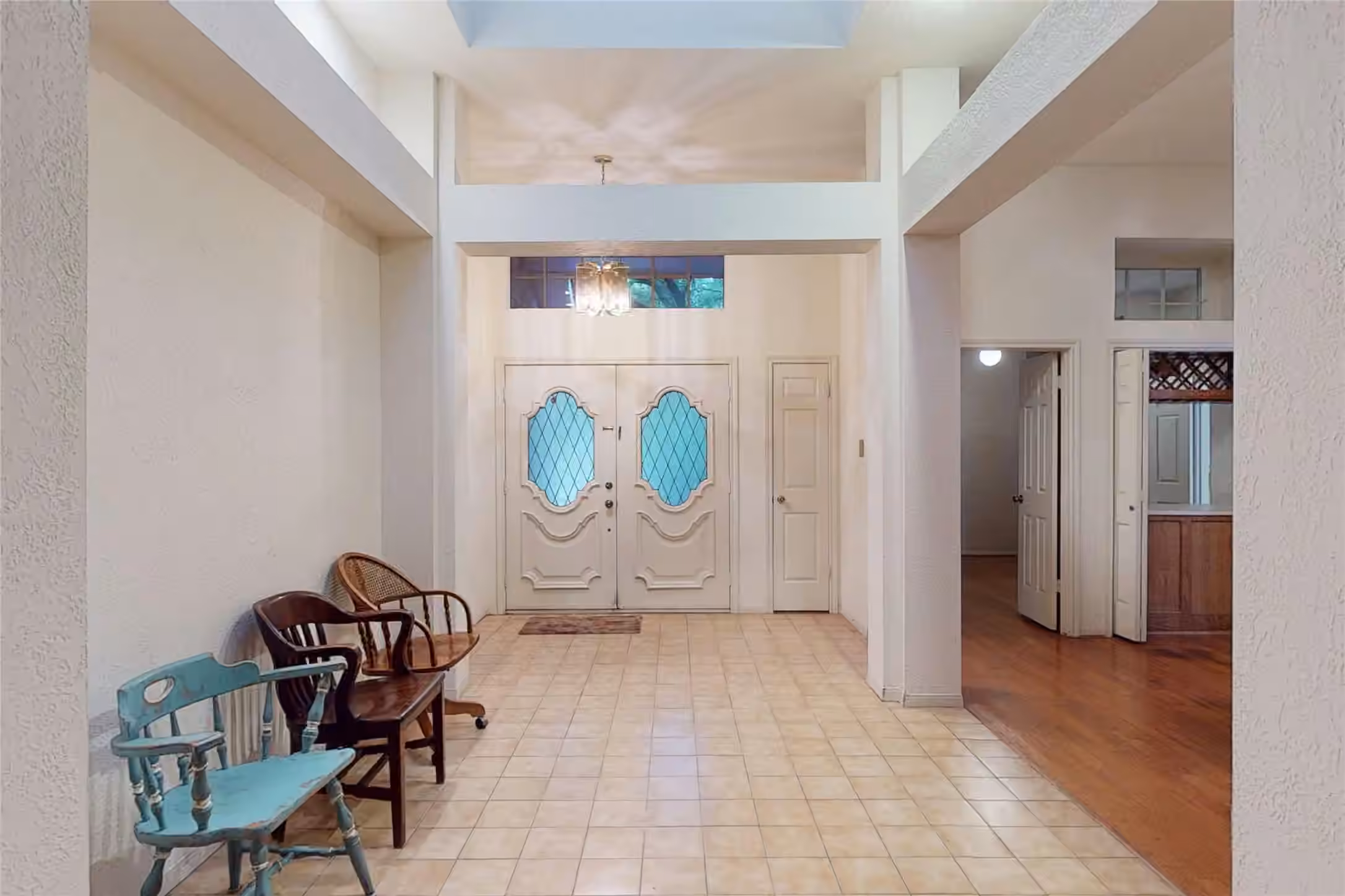 Photo 3 of 2611 Brookdale Drive, Houston, TX