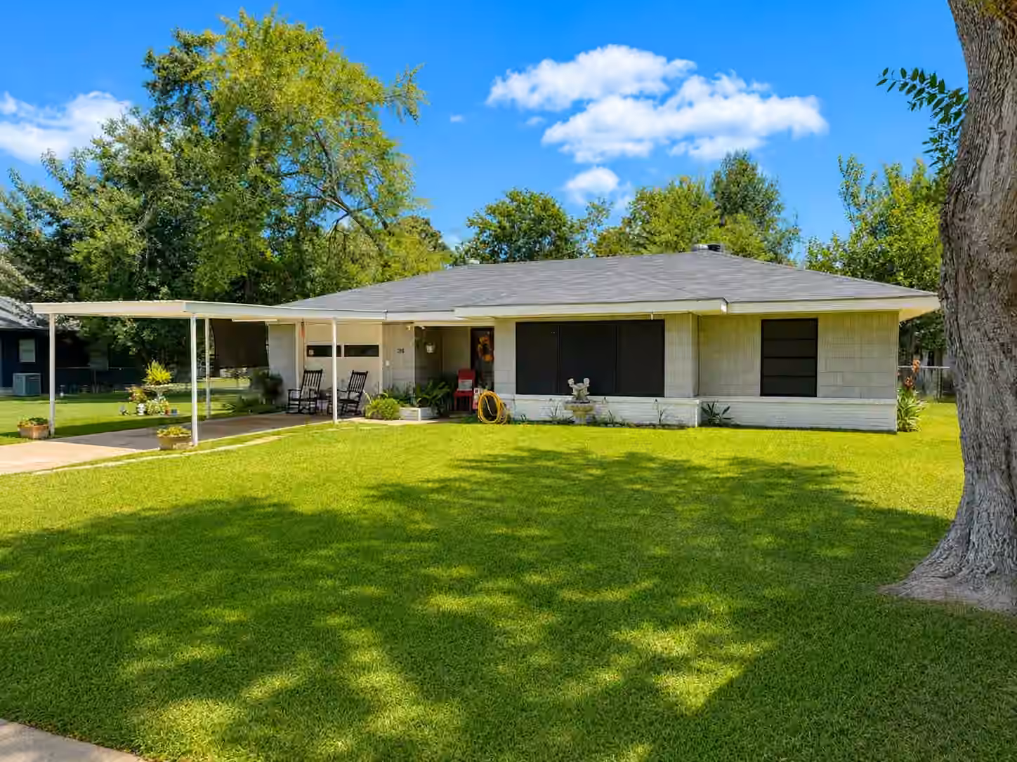 Photo of 208 W Center Street, Eagle Lake, TX