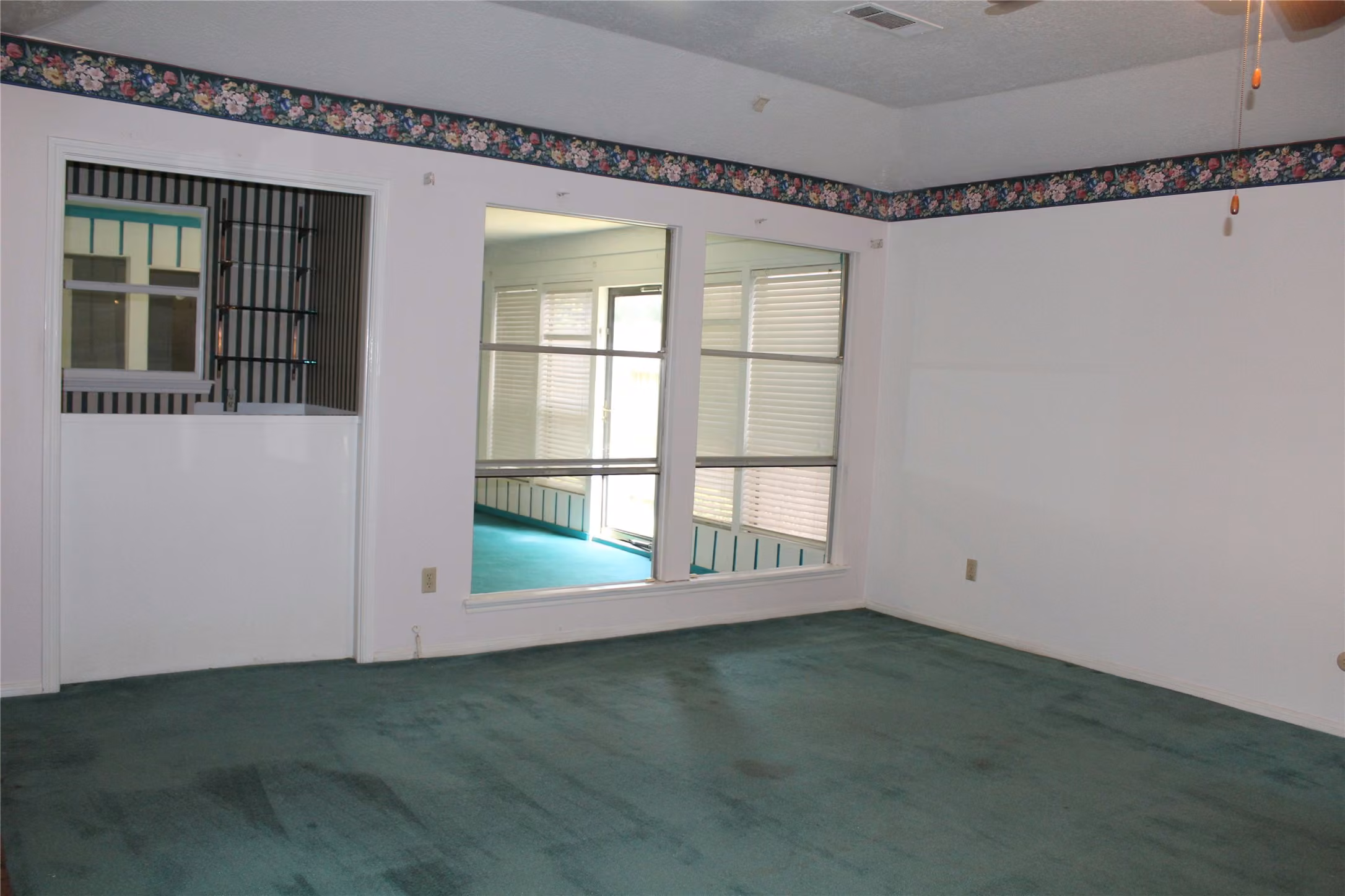 Photo 6 of 13322 Queensride Lane, Houston, TX