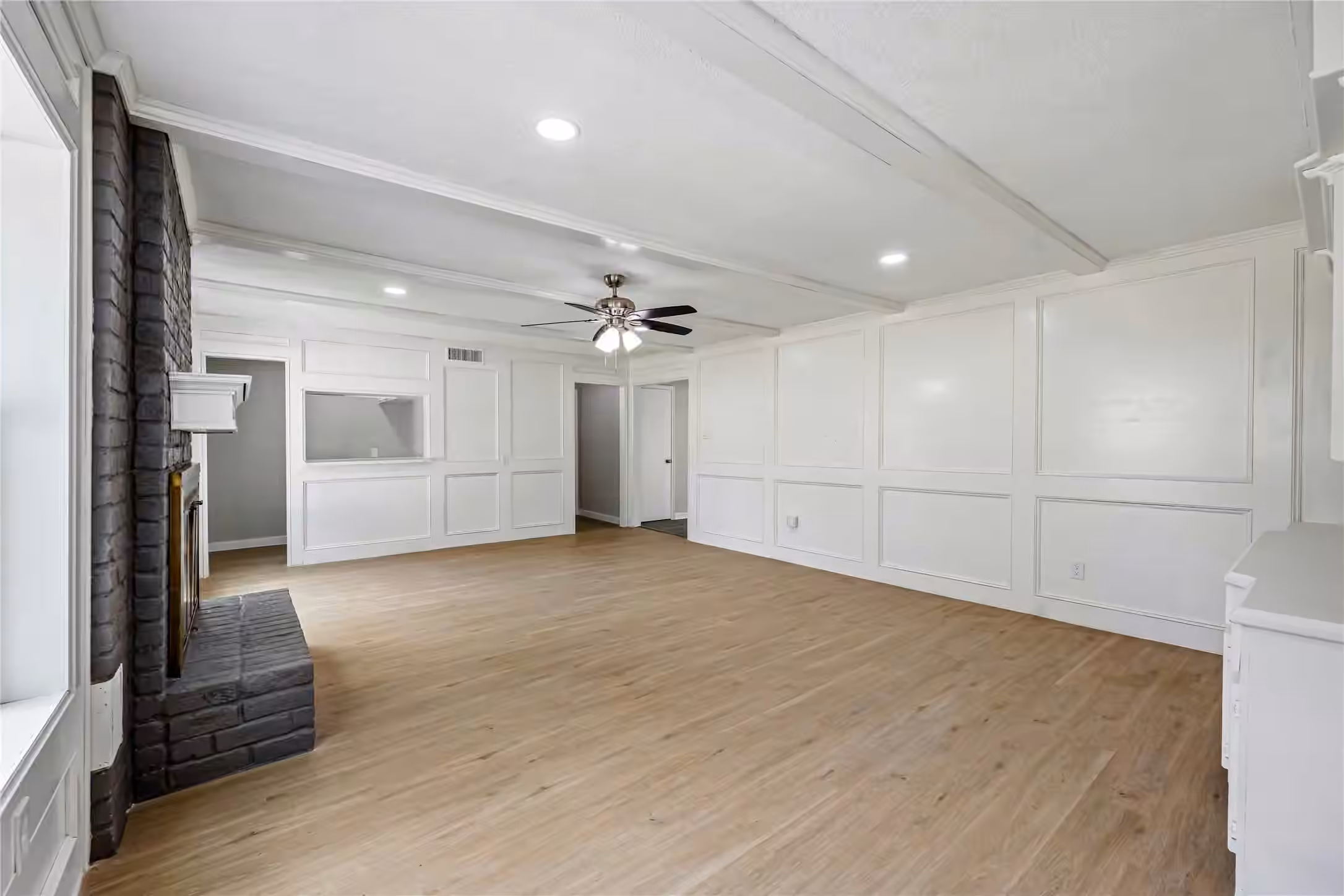 Photo 7 of 5914 Havenwoods Drive, Houston, TX