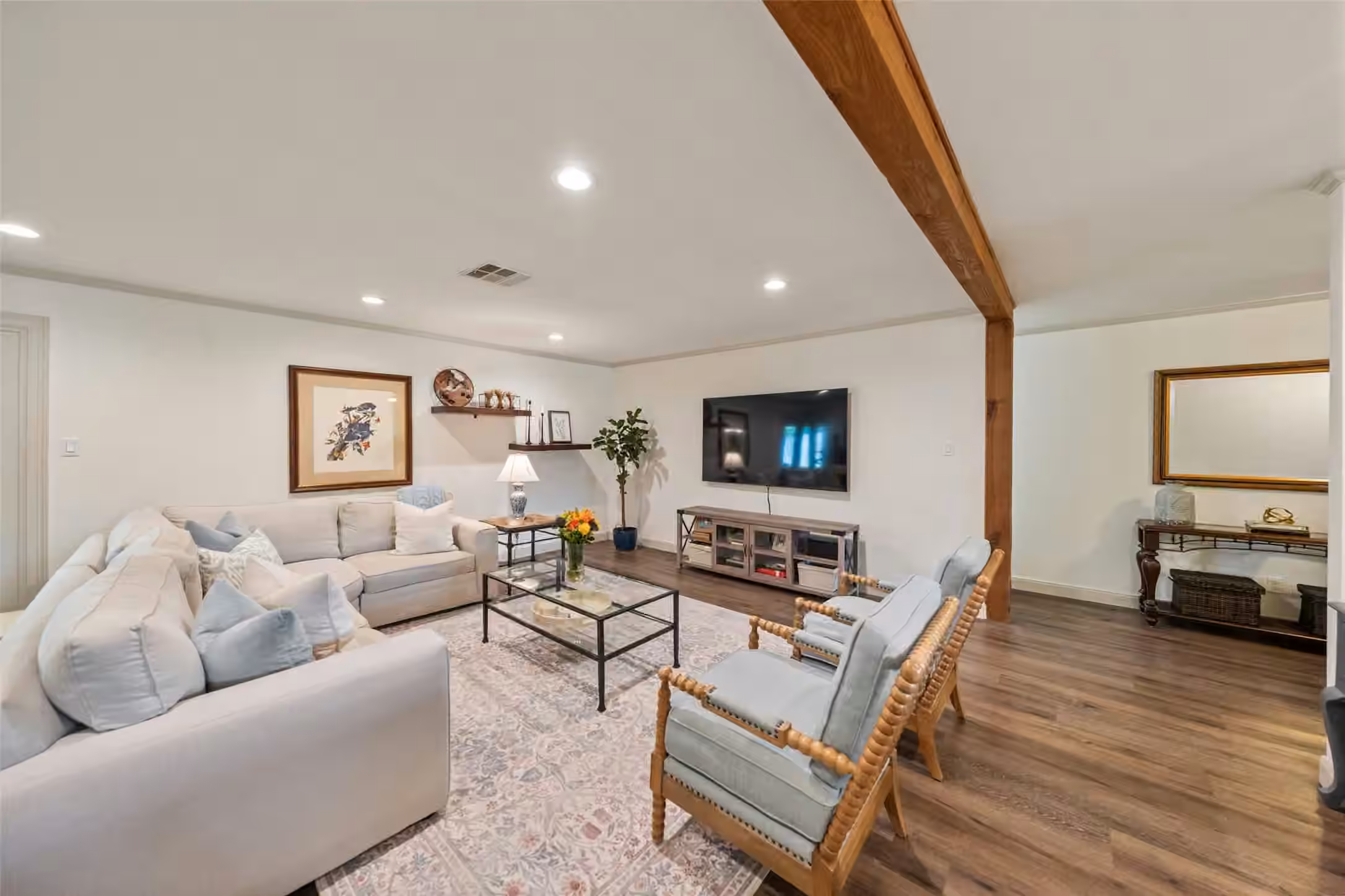 Photo 6 of 10502 Shadow Wood Drive, Houston, TX
