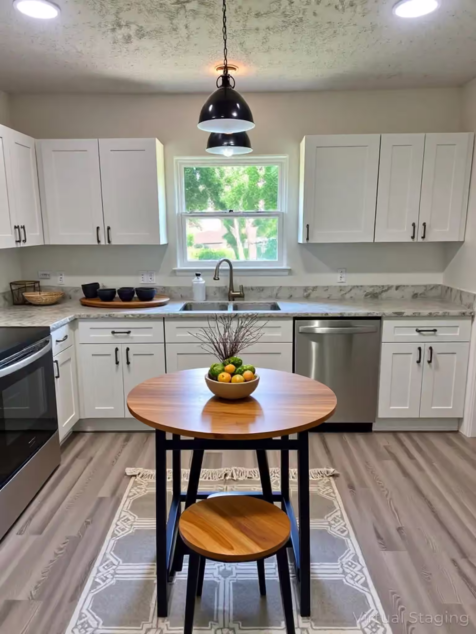 Photo 3 of 306 S Virginia Street, La Porte, TX