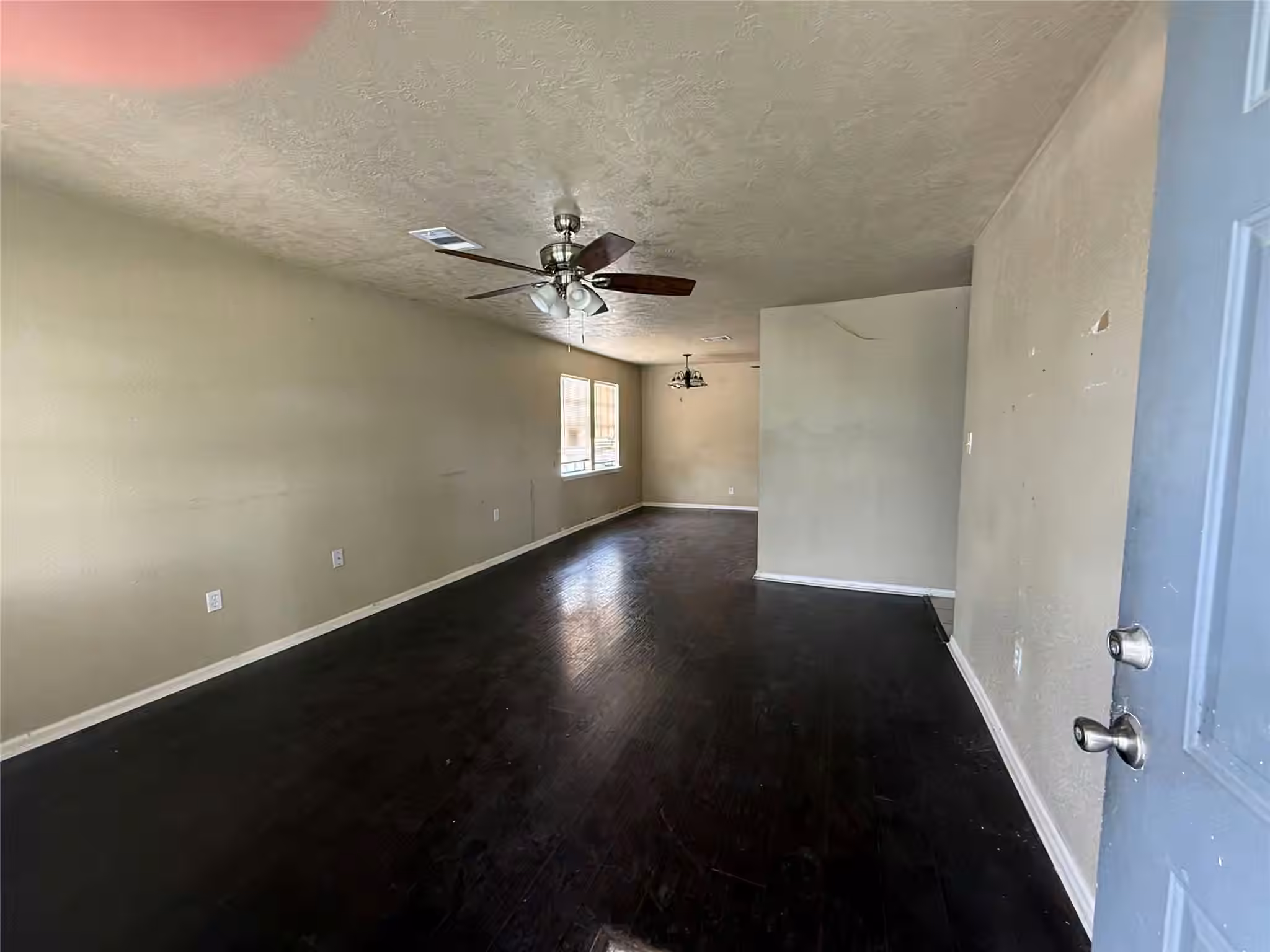 Photo 3 of 3318 Mooney Road, Houston, TX