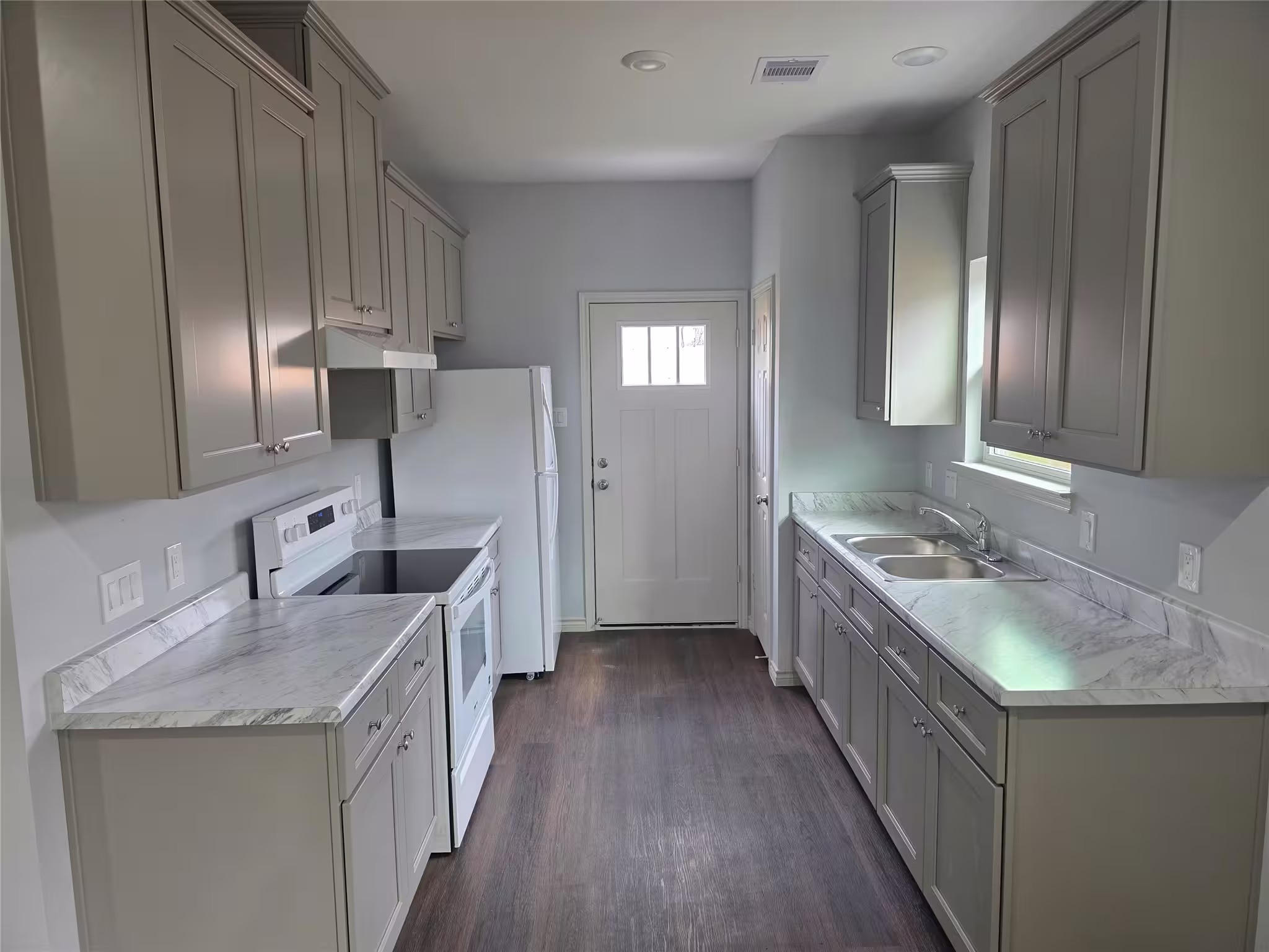 Photo 3 of 213 Dipping Stream Street, Houston, TX
