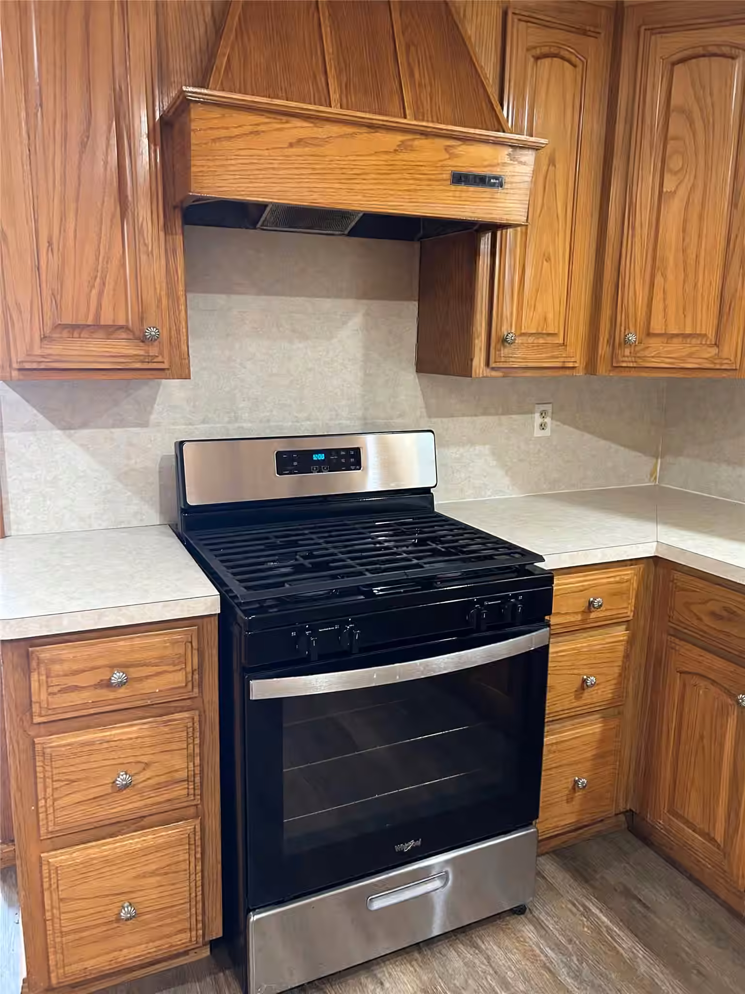 Photo 6 of 307 Hafer Street, Baytown, TX