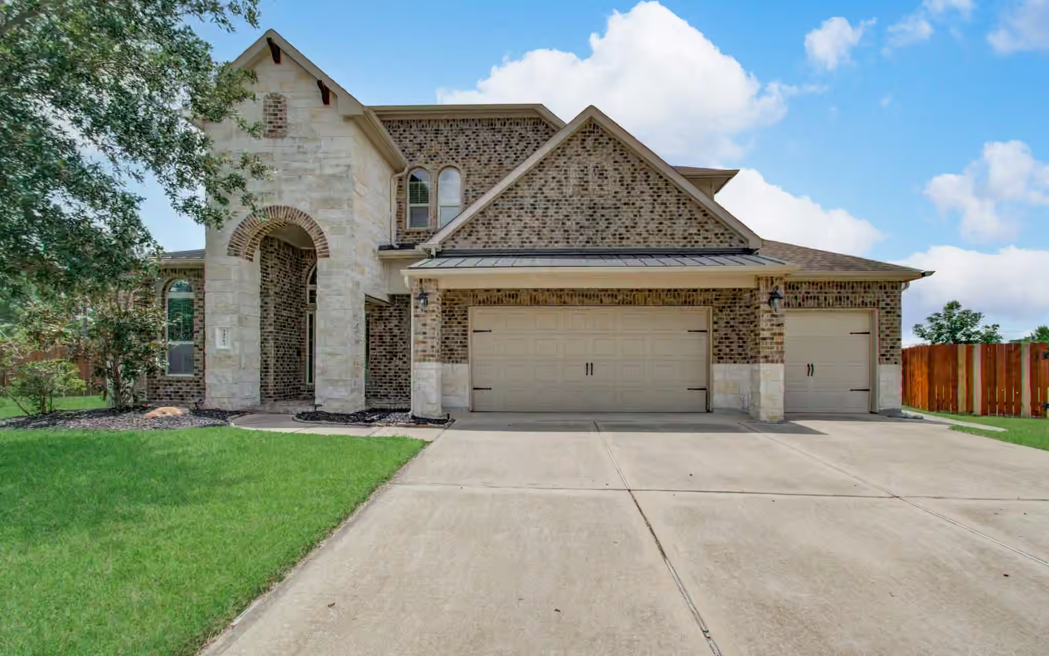 Photo of 24503 Rossmore Hill Court, Spring, TX