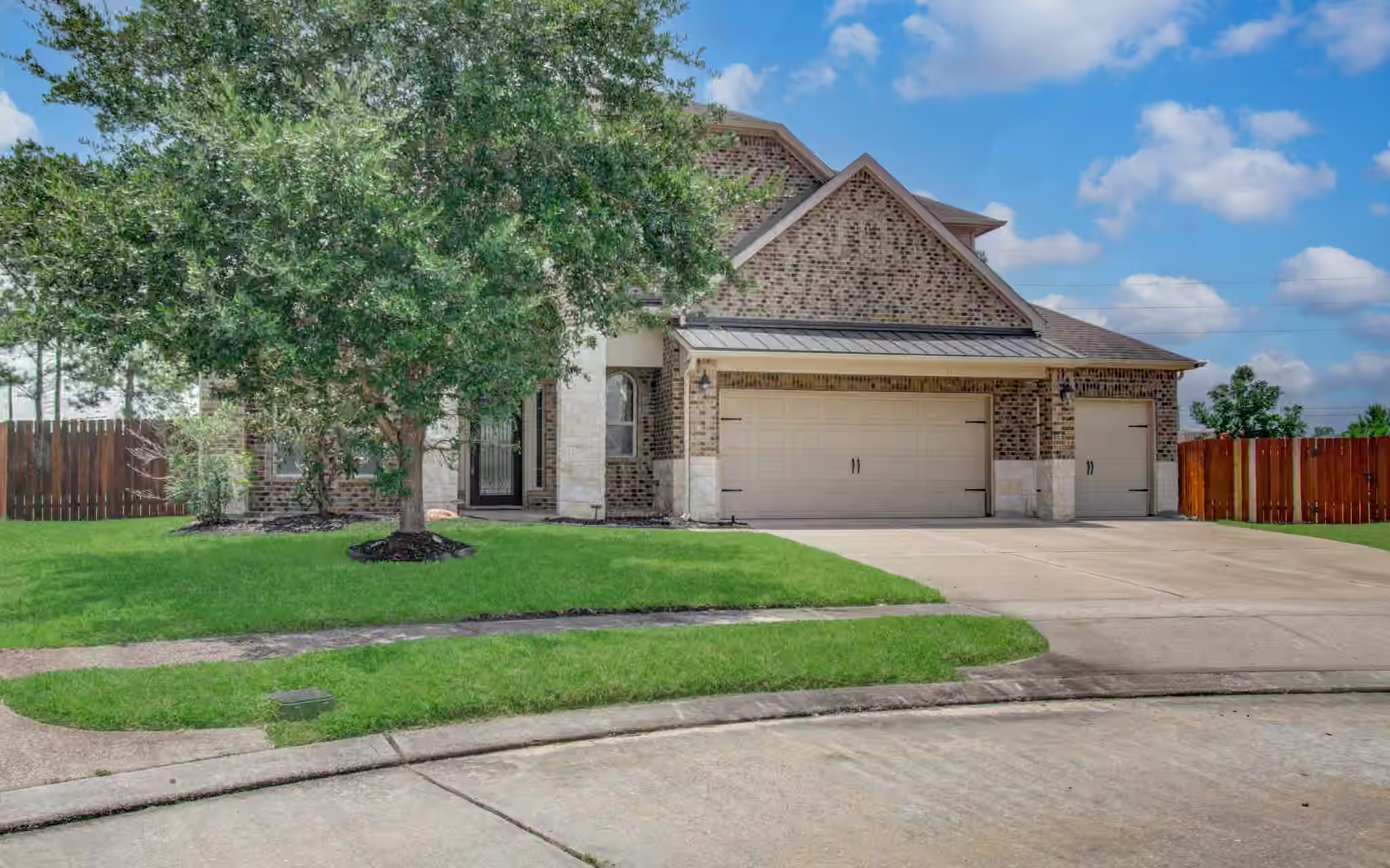 Photo 3 of 24503 Rossmore Hill Court, Spring, TX