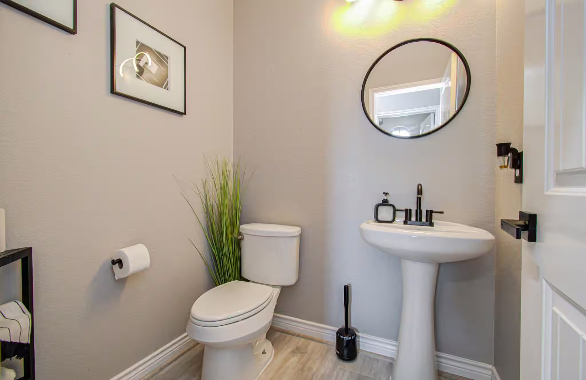 Photo 6 of 24503 Rossmore Hill Court, Spring, TX