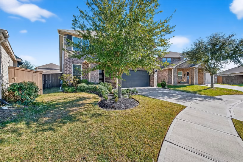Photo 7 of 4402 Low Meadow Lane, Katy, TX