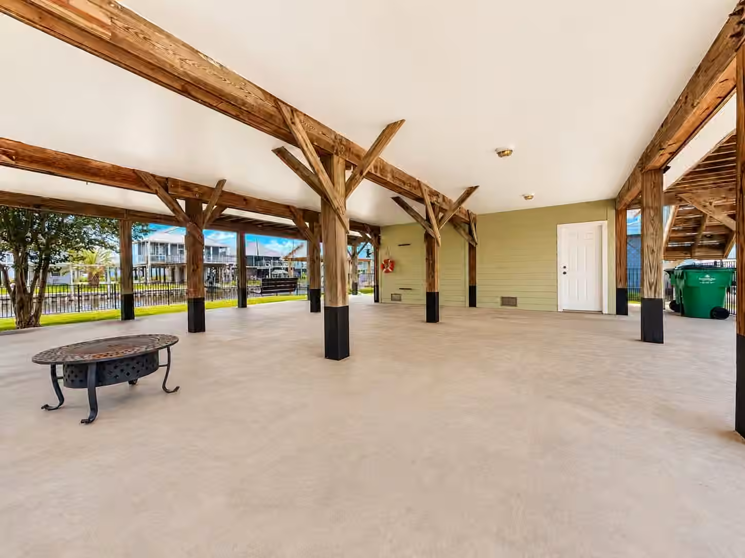 Photo 5 of 135 Sand Shoals Road, Freeport, TX