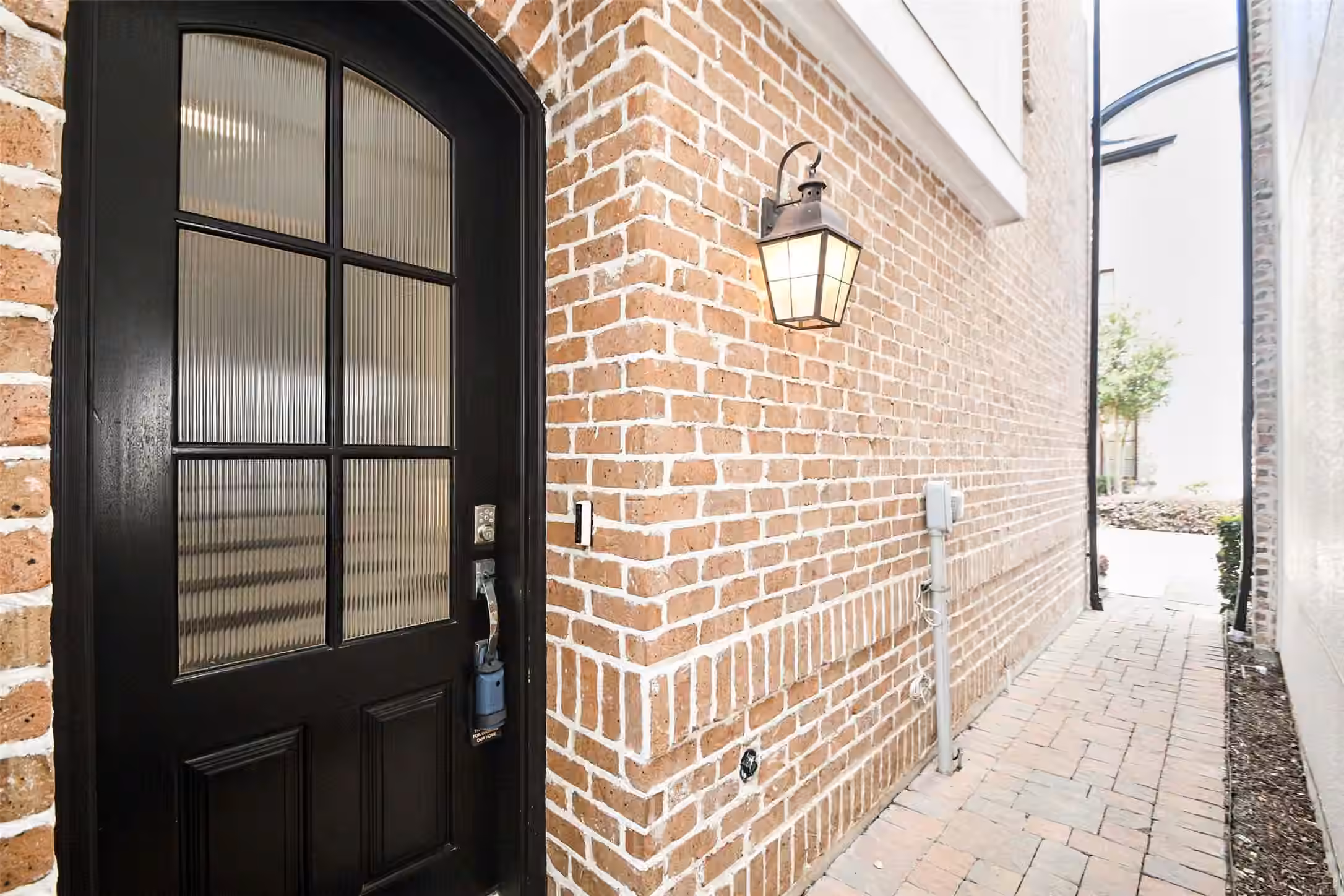 Photo 3 of 5629 Cohn Meadow, Houston, TX