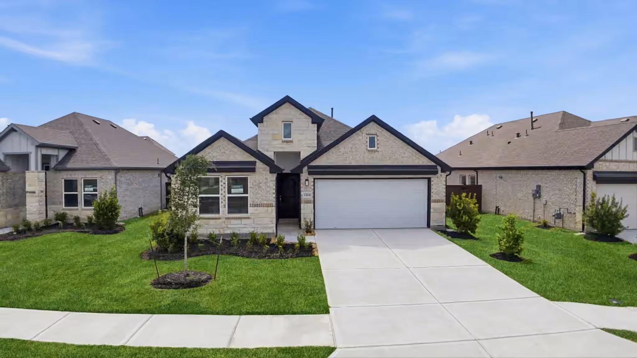 Photo of 13322 Hayden Peak Drive, Iowa Colony, TX 77583