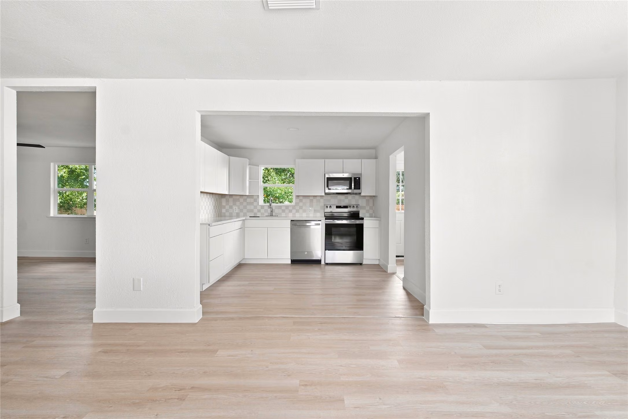 Photo 6 of 6524 Loma Vista Street, Houston, TX