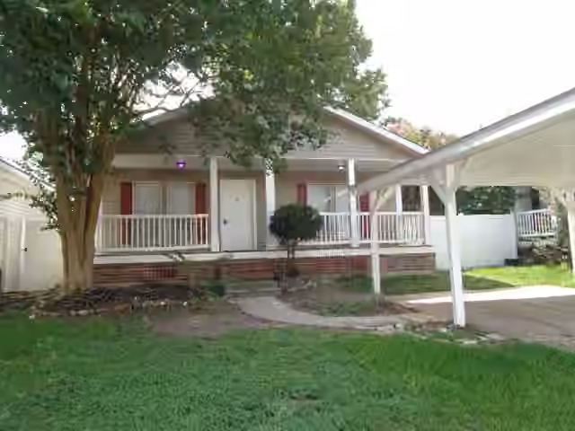 Photo of 10015 Summerberry Lane, Tomball, TX