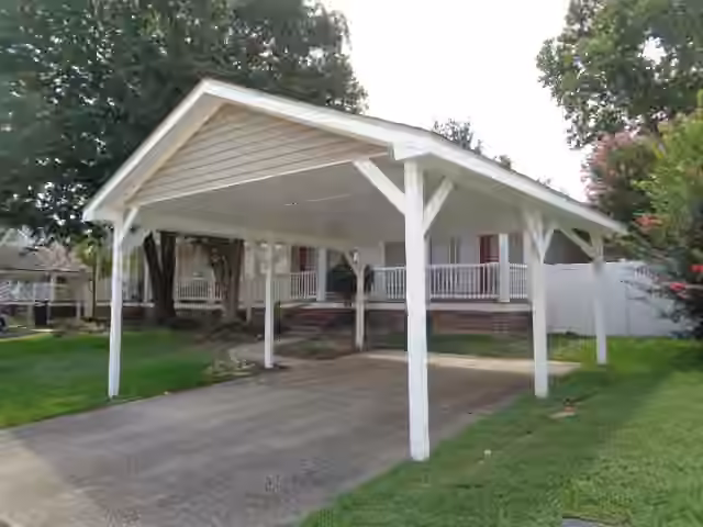 Photo 2 of 10015 Summerberry Lane, Tomball, TX