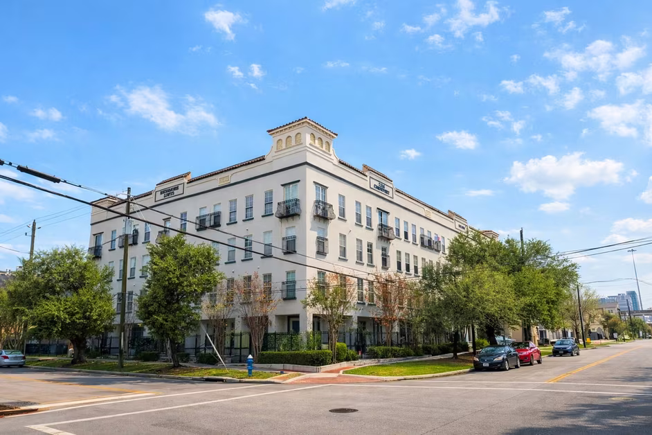 Photo 5 of 2216 Chenevert Street 6, Houston, TX