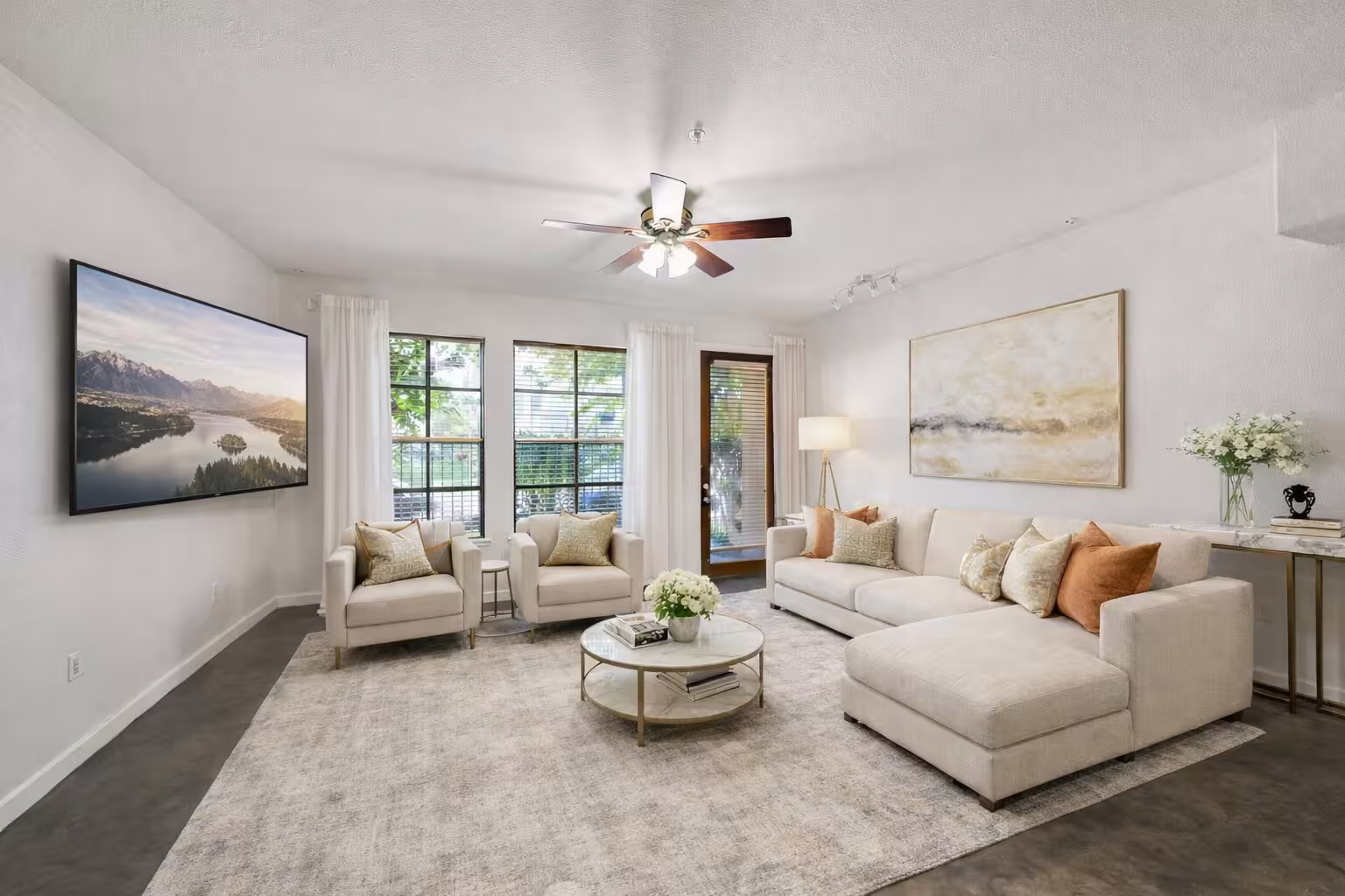 Photo 6 of 2216 Chenevert Street 6, Houston, TX