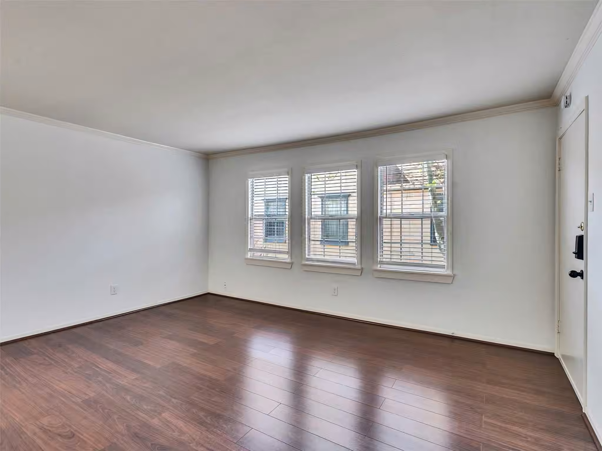 Photo 6 of 5230 Arboles Drive 4, Houston, TX