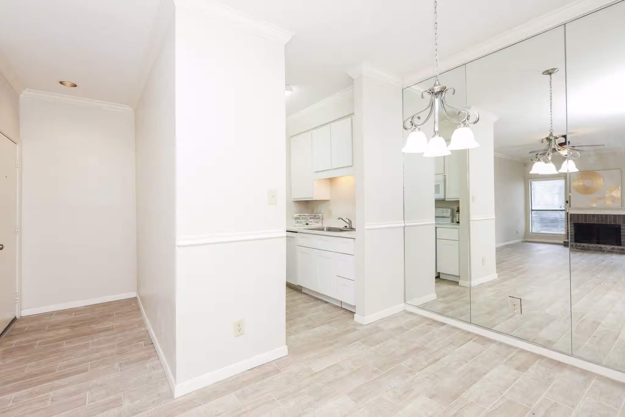 Photo 4 of 10051 Westpark Drive 207, Houston, TX