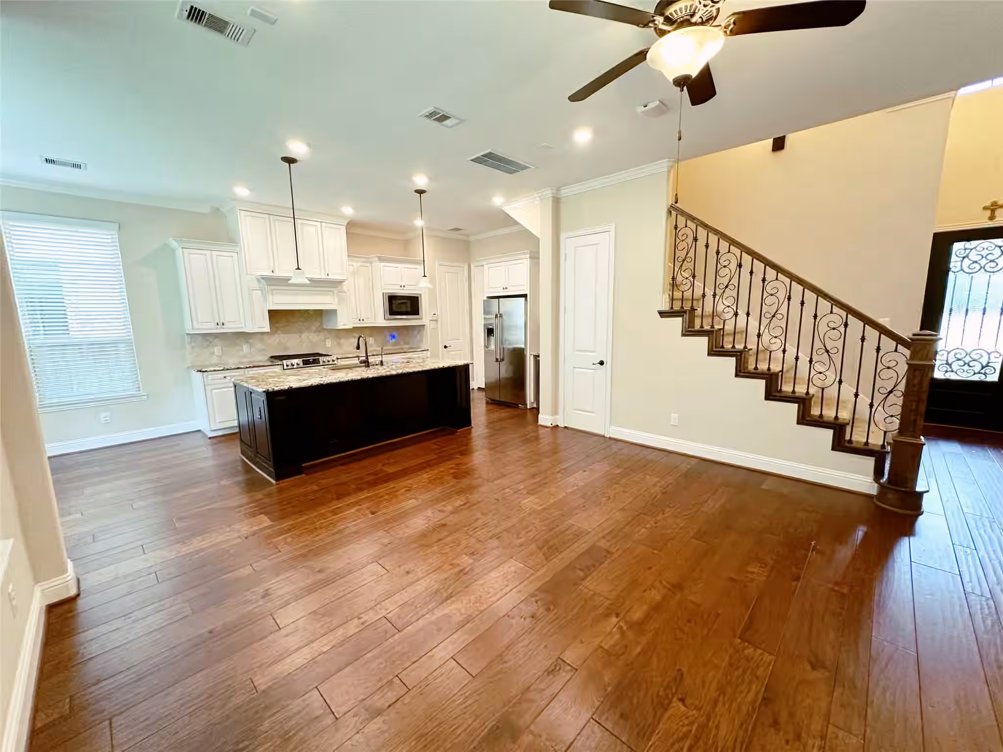Photo 4 of 11 Silver Rock Drive, Tomball, TX