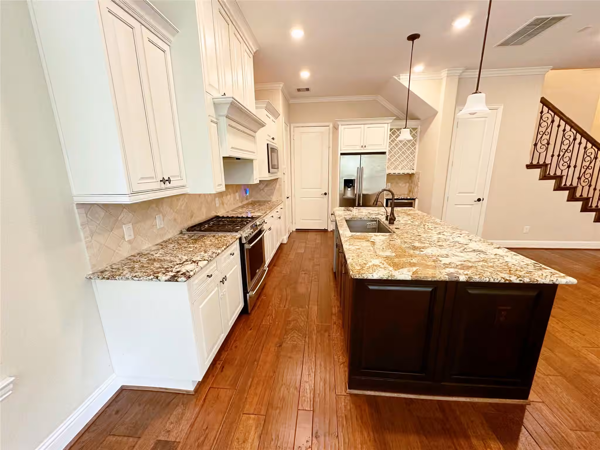 Photo 6 of 11 Silver Rock Drive, Tomball, TX