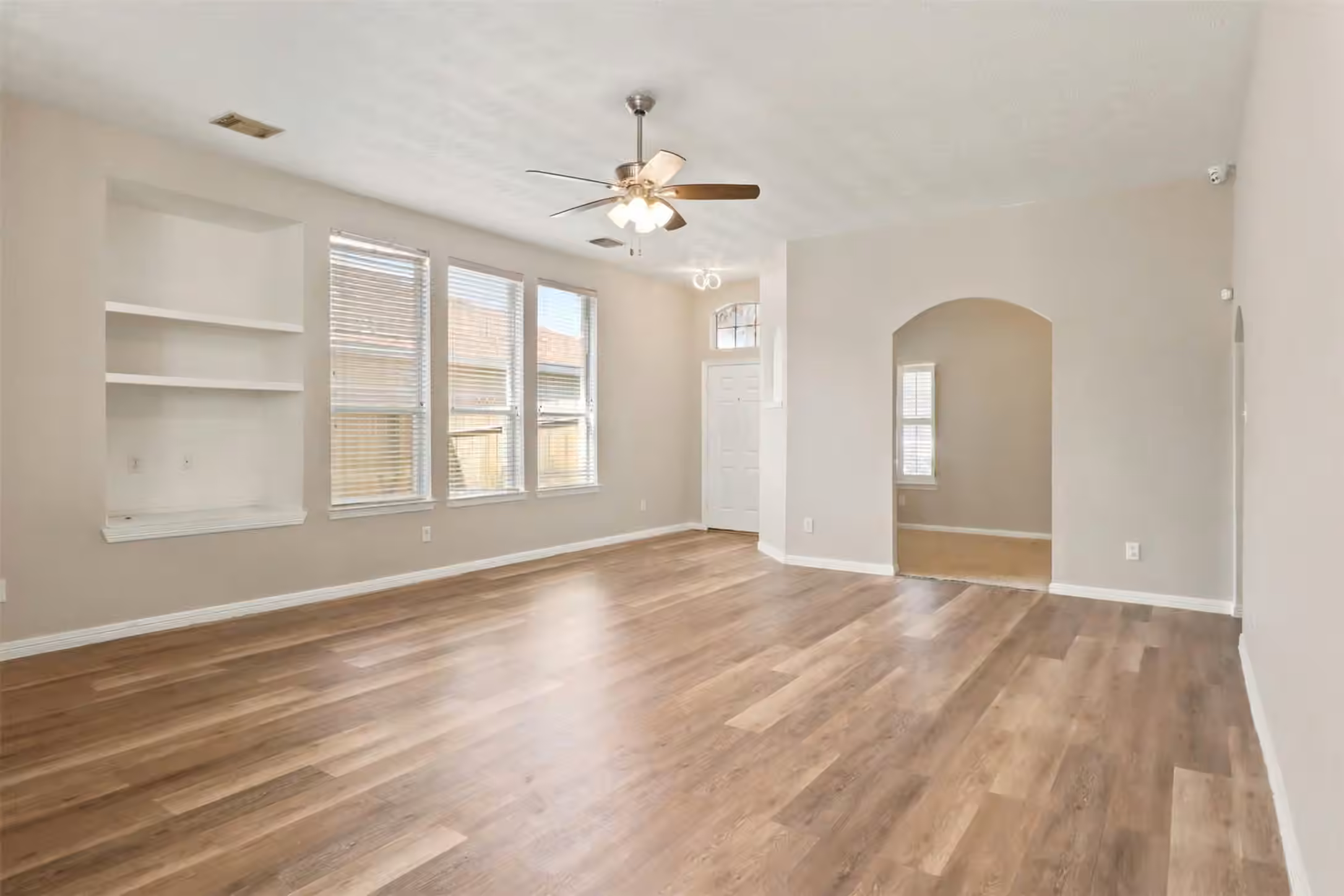 Photo 5 of 3323 Red Cedar Drive, Baytown, TX