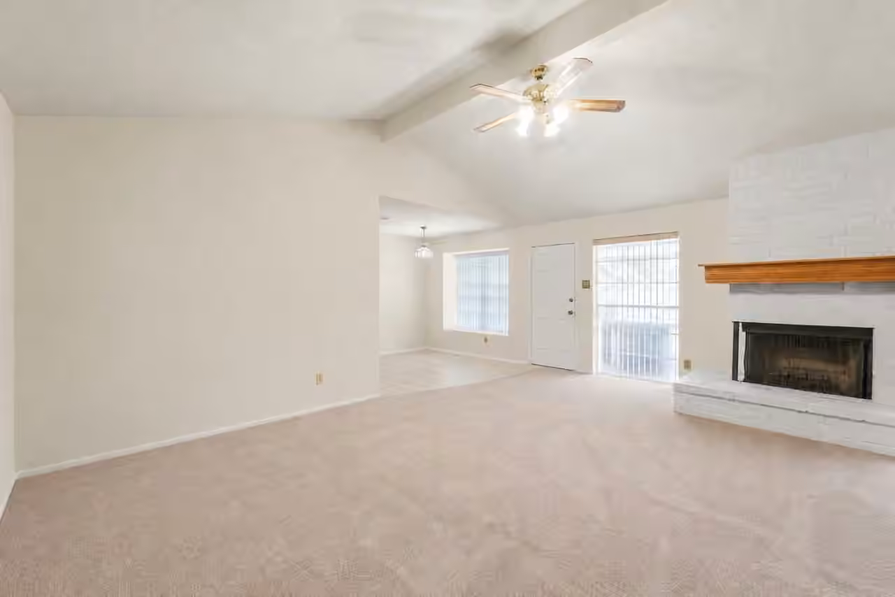 Photo 6 of 9927 Jademont Lane, Houston, TX