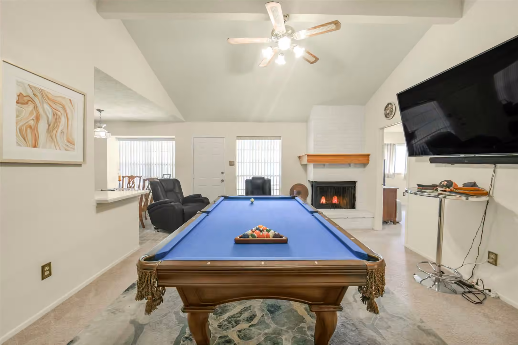 Photo 7 of 9927 Jademont Lane, Houston, TX