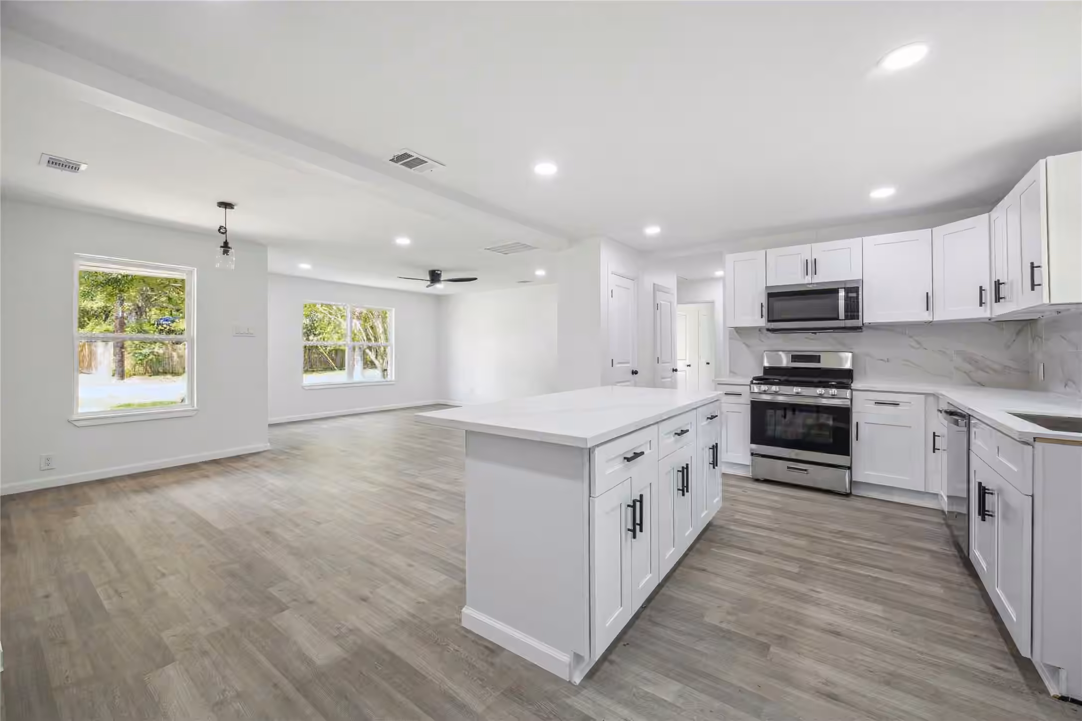 Photo 7 of 5614 El Buey Way, Houston, TX