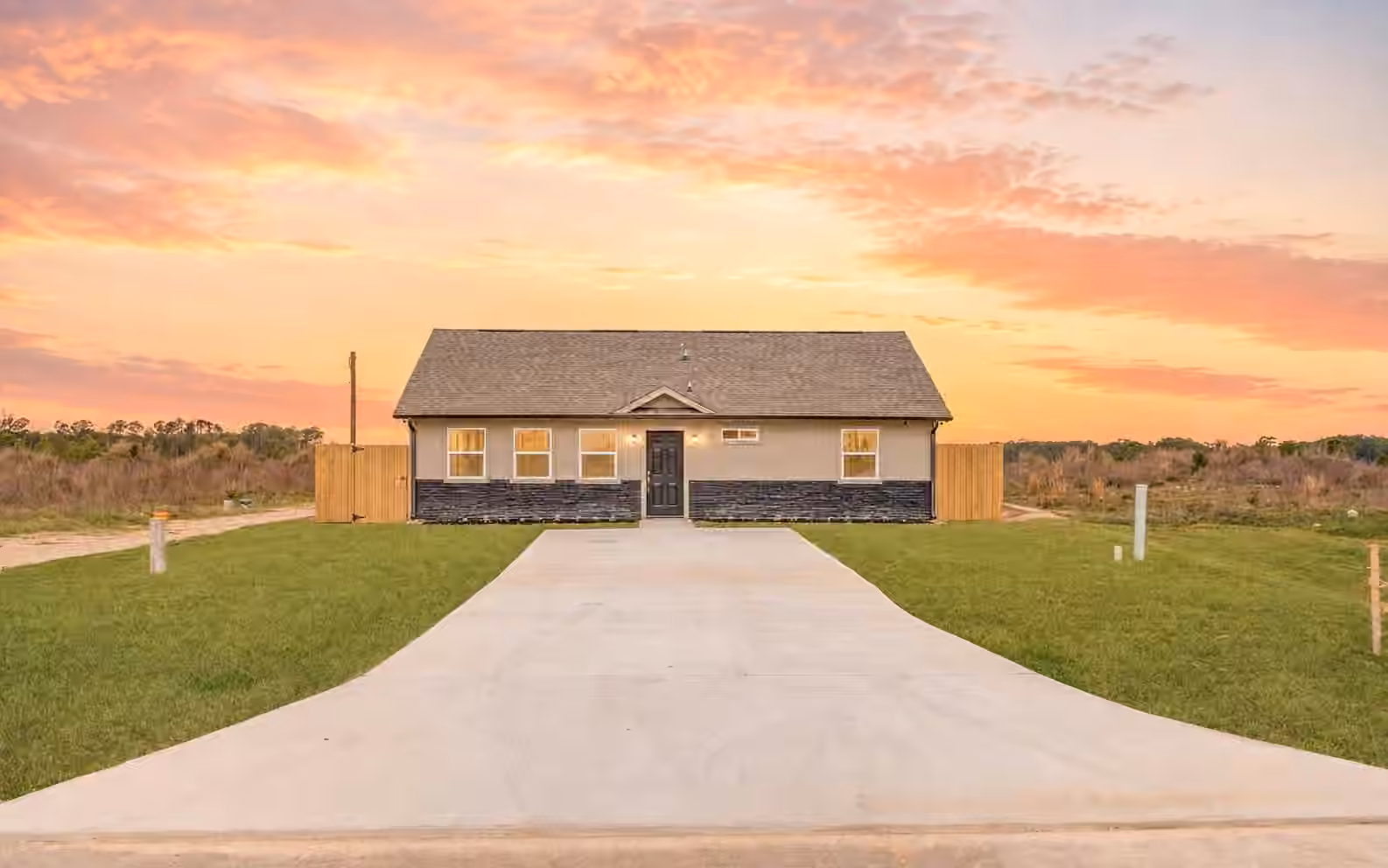 Photo 4 of 2221 Road 591501, Cleveland, TX