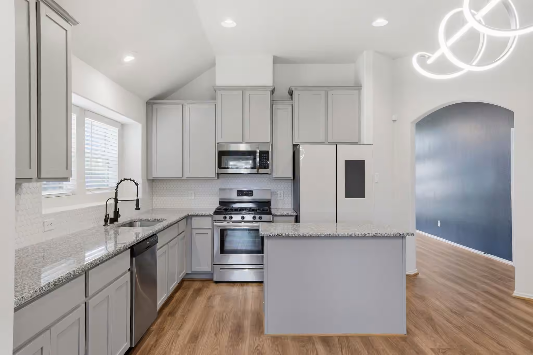 Photo 6 of 10318 Muir Bend Drive, Rosharon, TX