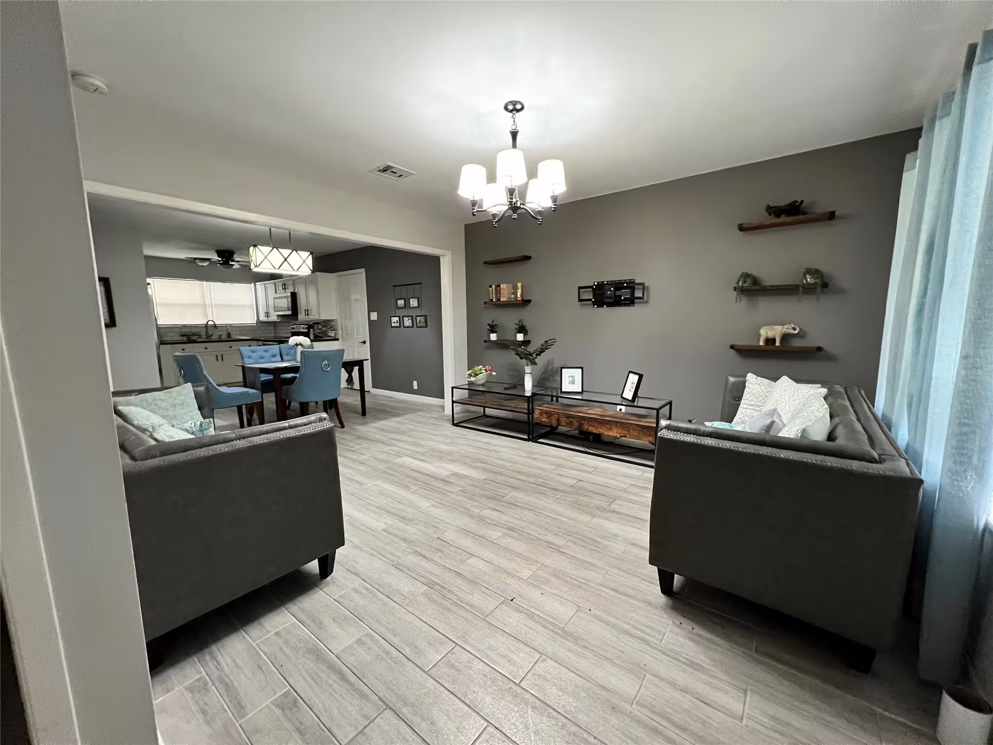 Photo 2 of 106 Avenue G, Sugar Land, TX