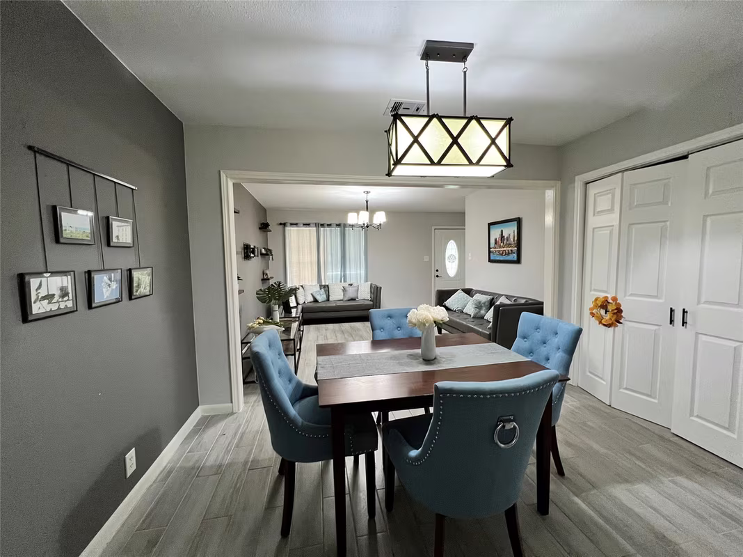 Photo 5 of 106 Avenue G, Sugar Land, TX