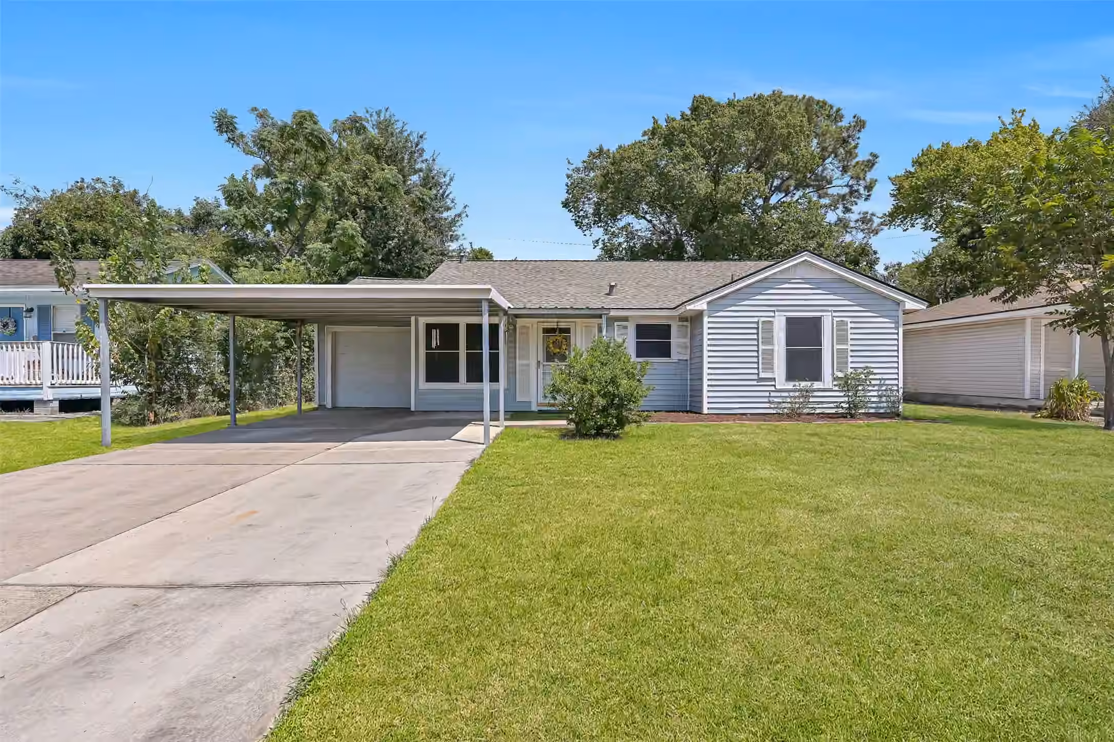 Photo 2 of 1419 Harris Avenue, Pasadena, TX