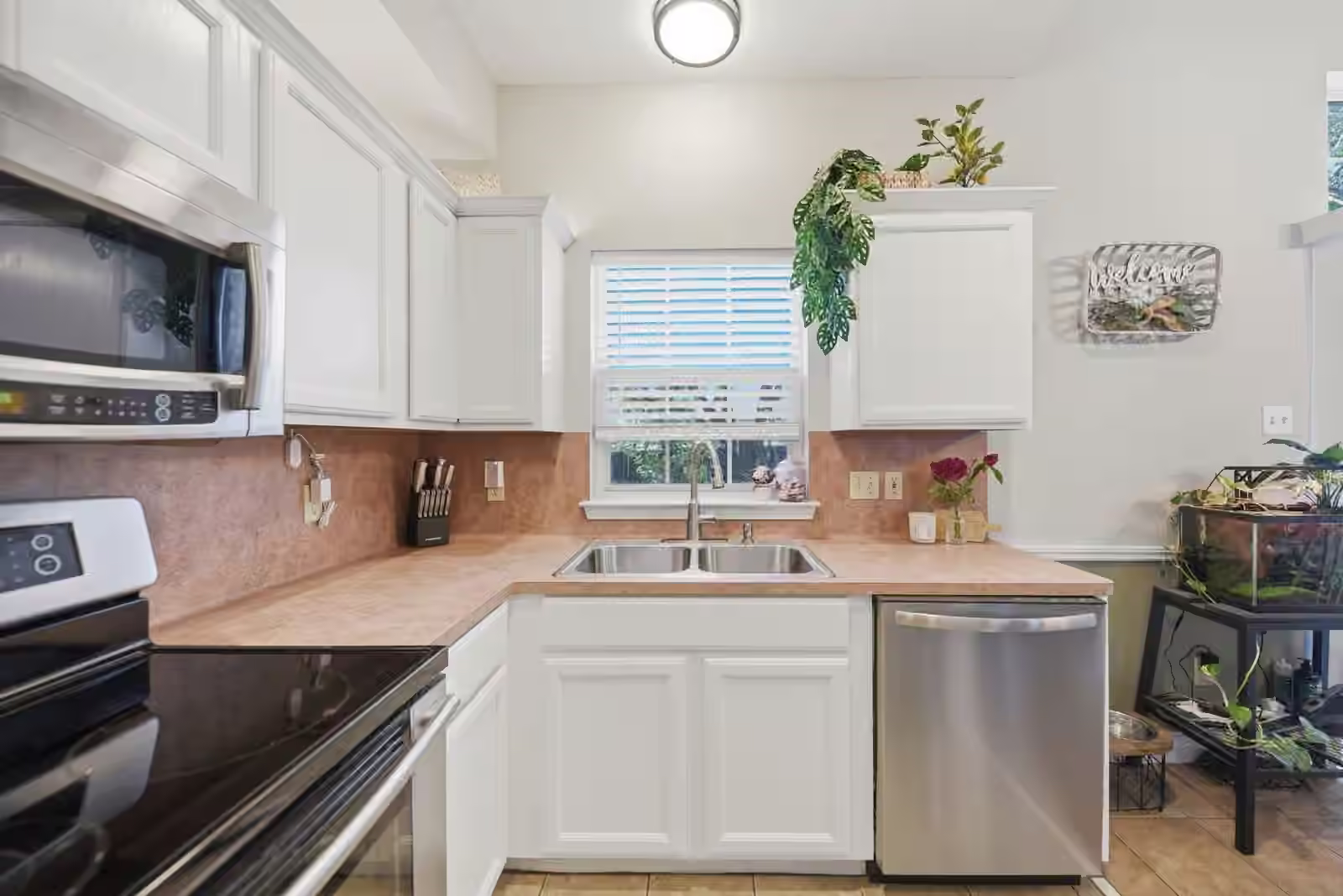 Photo 6 of 1200 Cheyenne Drive, Brenham, TX