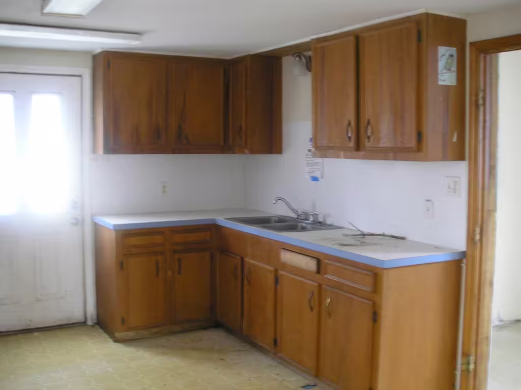 Photo 5 of 809 8th Avenue N, Texas City, TX