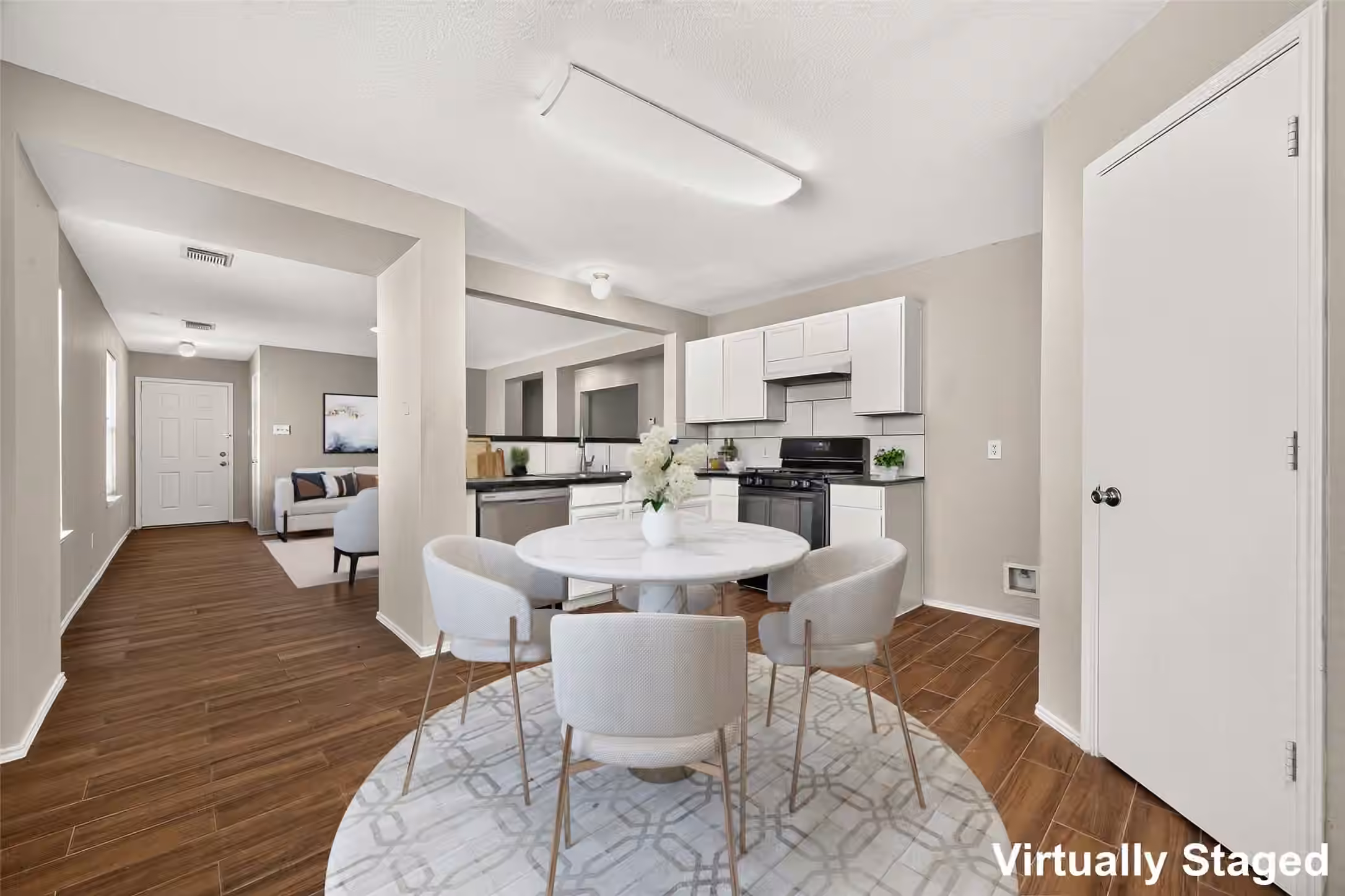 Photo 3 of 12926 Valleygate Lane, Houston, TX