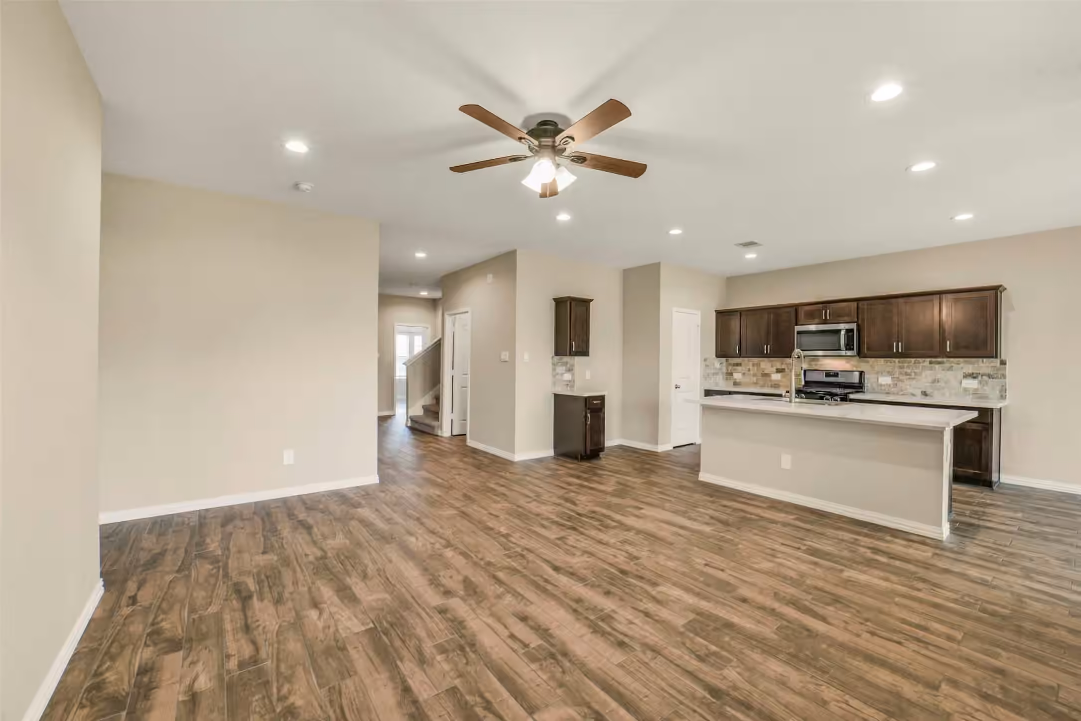 Photo 7 of 21223 Riverdew Drive, Katy, TX