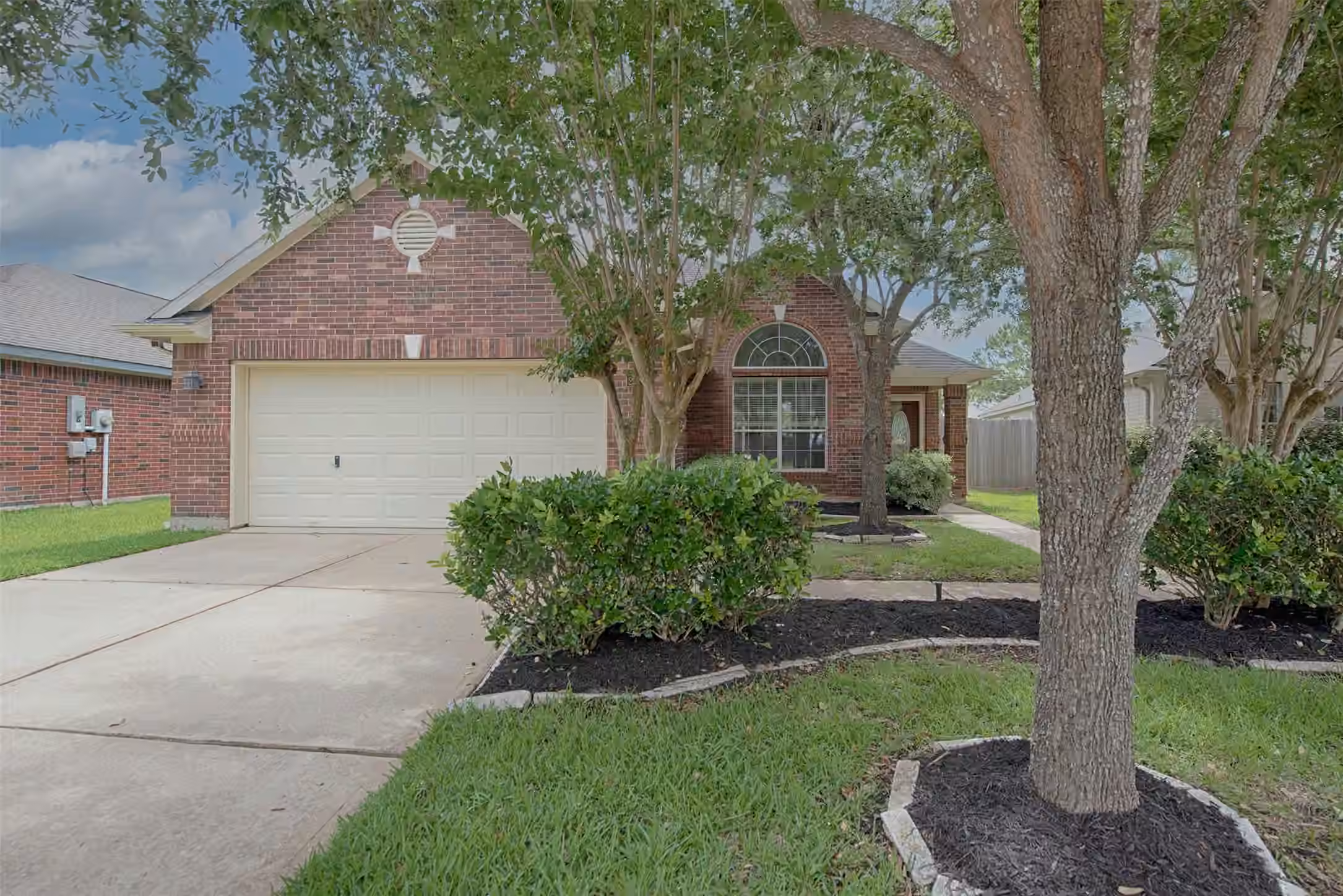 Photo of 2725 Hidden Landing Drive, Pearland, TX 77584